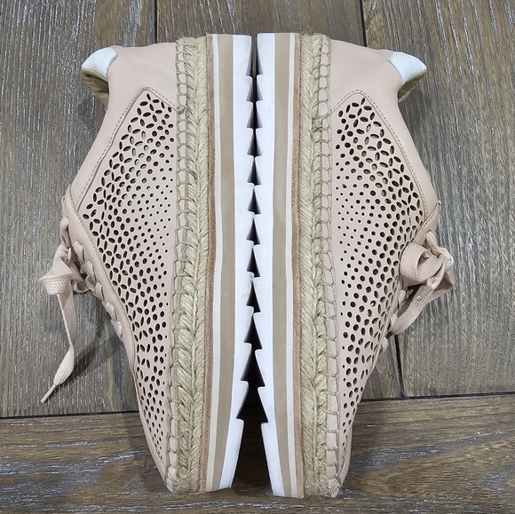 Marc Fisher Platform Sneaker, Women's Size 7.5 - Picture 7 of 11